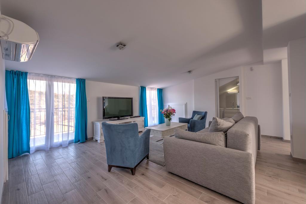Villa Sandy Apartments Tivat Luaran gambar