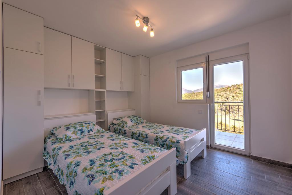Villa Sandy Apartments Tivat Luaran gambar