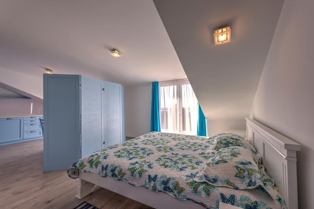Villa Sandy Apartments Tivat Luaran gambar