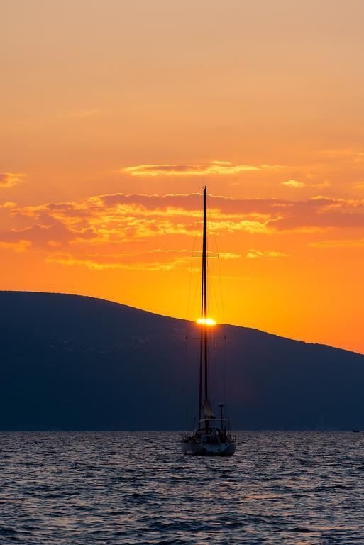 Villa Sandy Apartments Tivat Luaran gambar