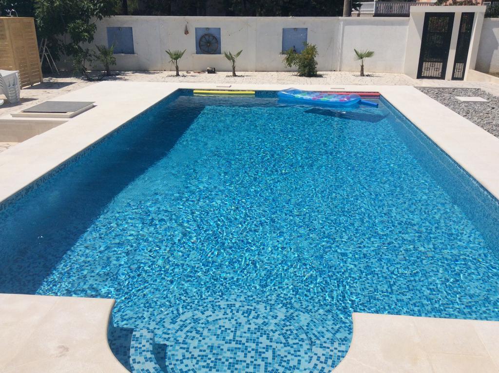 Villa Sandy Apartments Tivat Luaran gambar